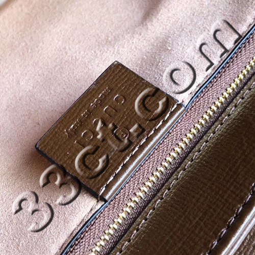 グッチバッグ着用イメージ